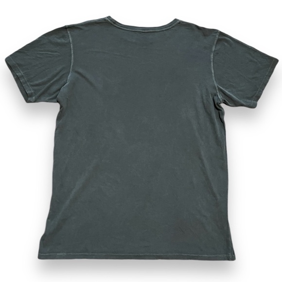 RARE David Bowie Collection by Terry O'Neill
Vintage Tee L/XL - Picture 2 of 4